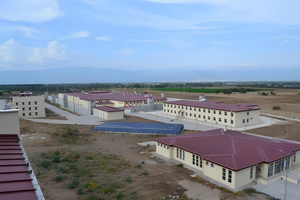 Burhaniye Cezaevleri